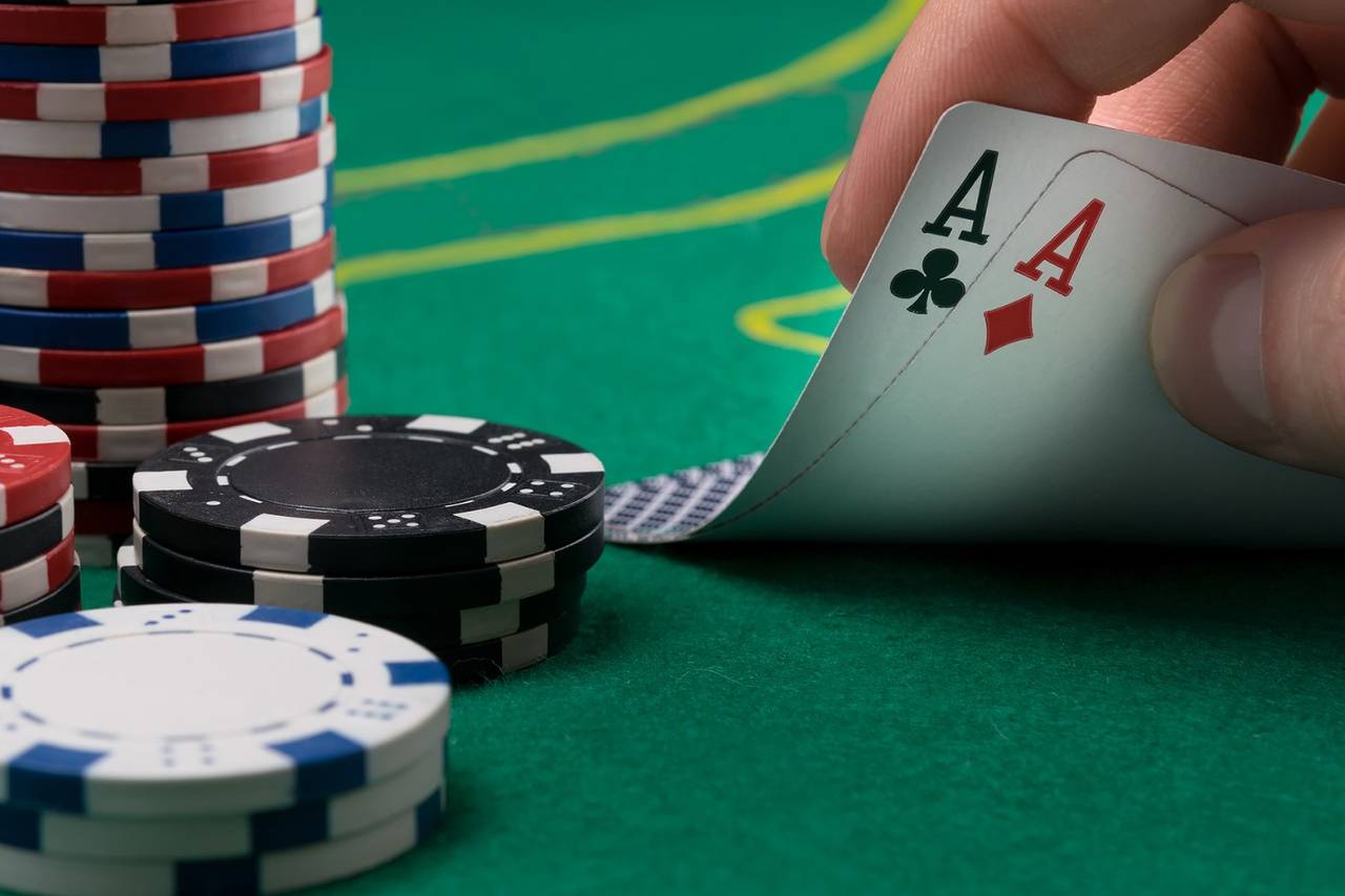 The process of gaining rich rewards from online poker